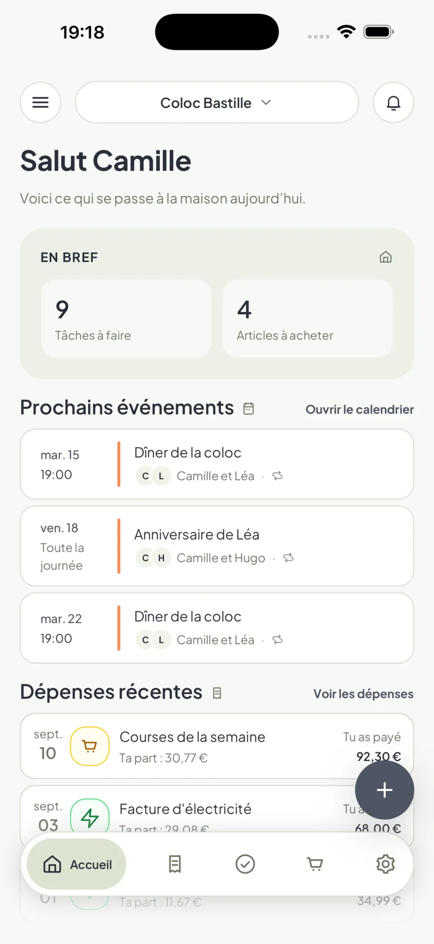 Le tableau de bord du foyer dans Homio : tâches en attente, prochains événements et dépenses récentes sur un seul écran